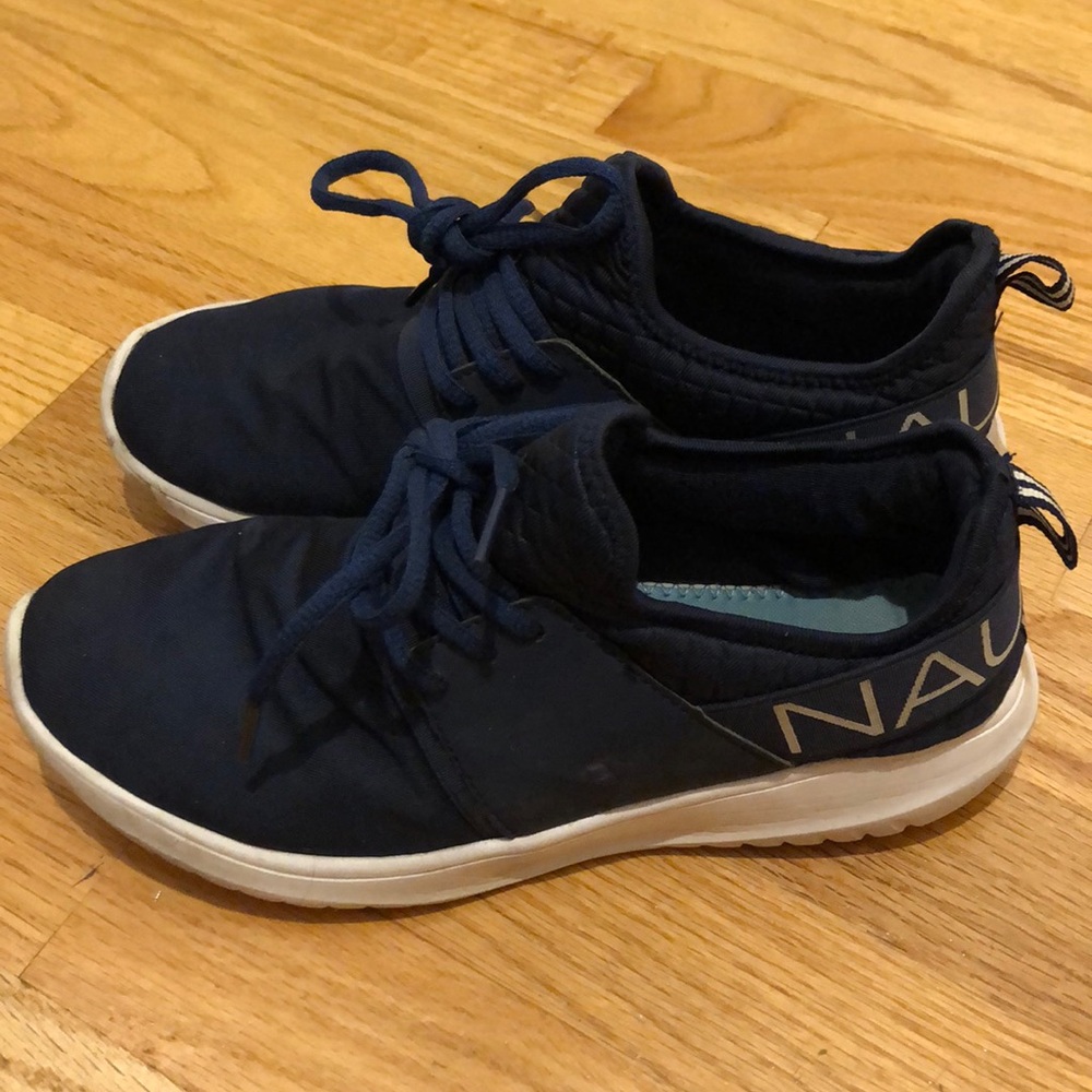 Nautica navy sneakers